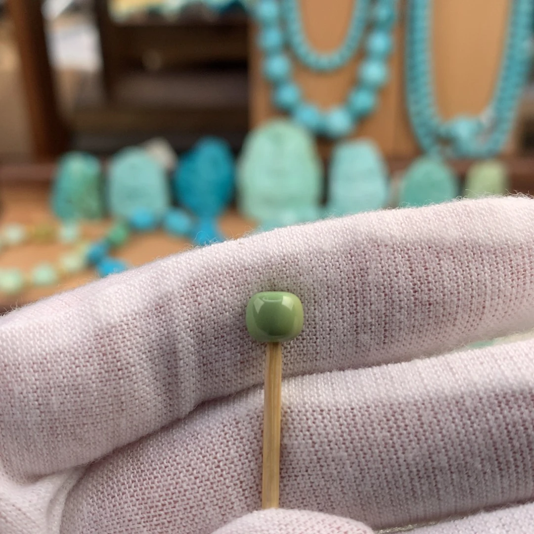 绿松石未镶嵌珠宝奇石6mm