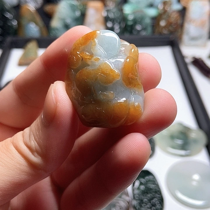 翡翠未镶嵌颈饰翡翠a货