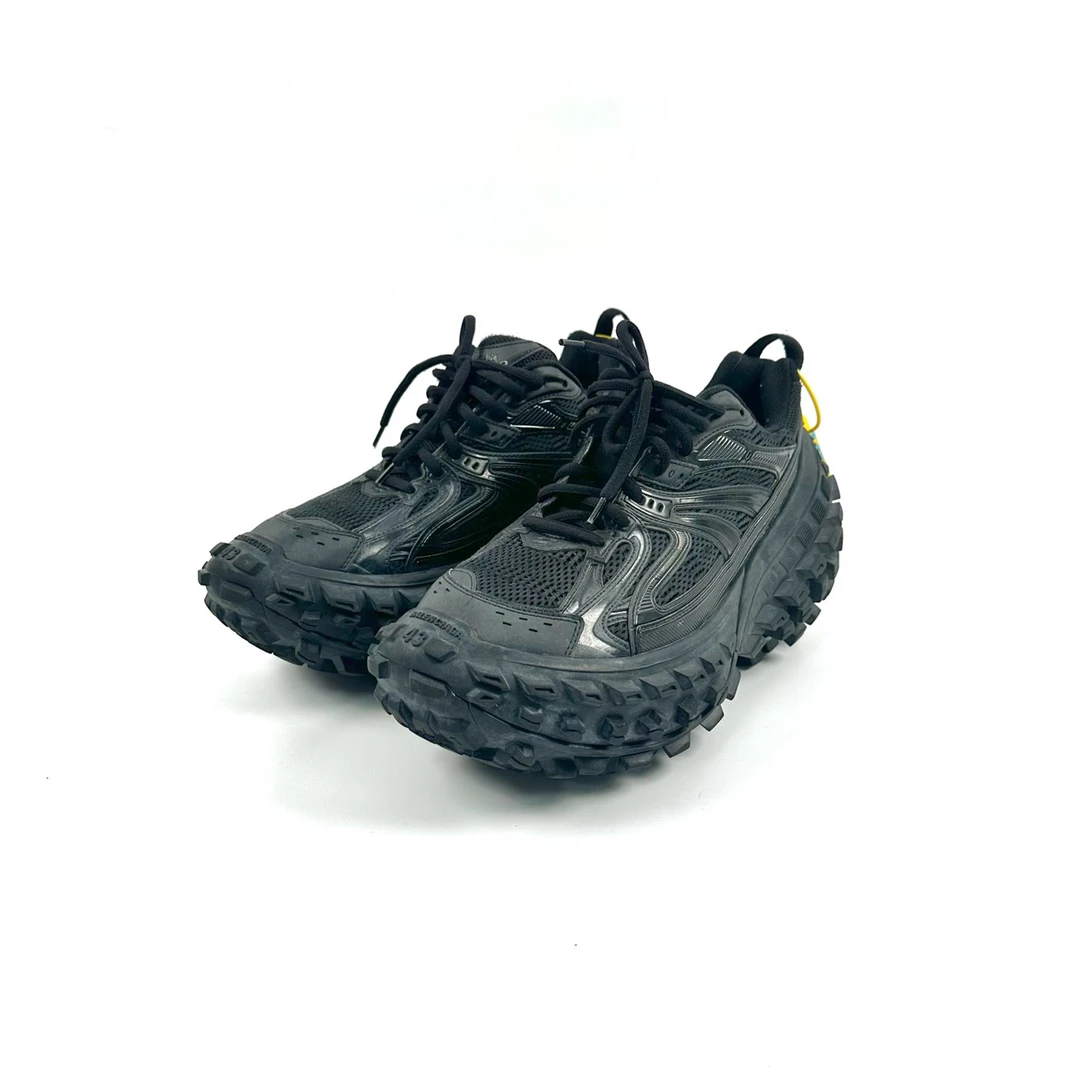 95新 Balenciaga/巴黎世家 43码 黑色Defender轮胎鞋老爹鞋98新
