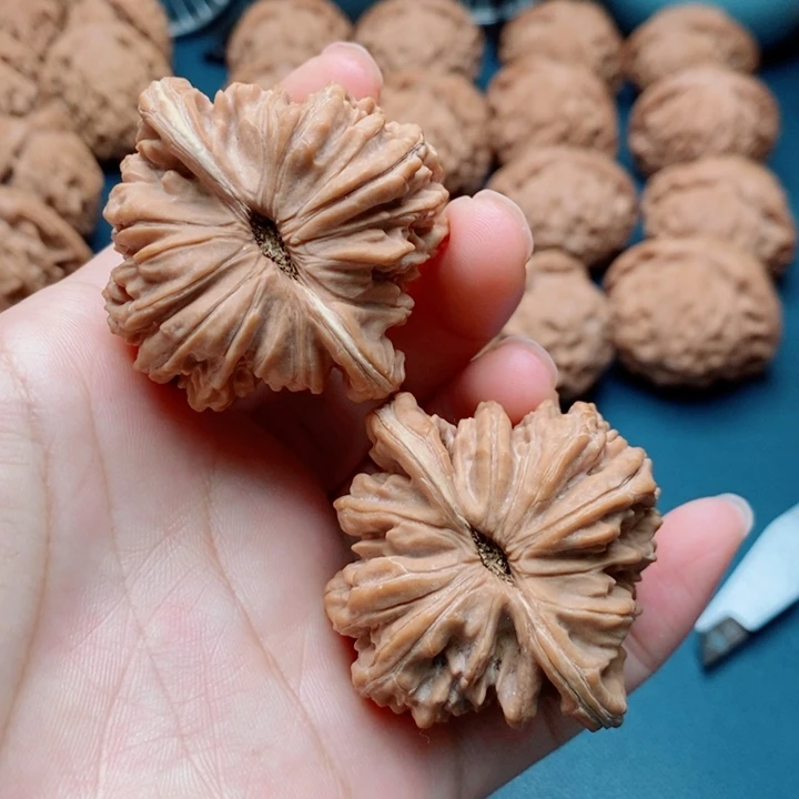 文玩核桃把件四座楼46全品