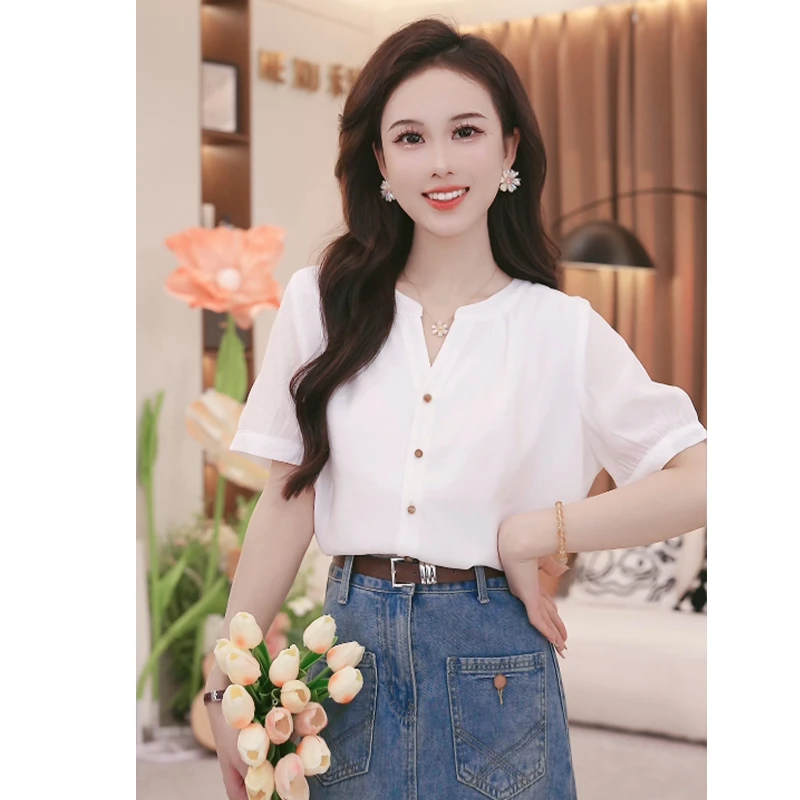 法式温柔简约白色短袖设计感衬衫上衣2025夏季新款百搭显瘦短袖