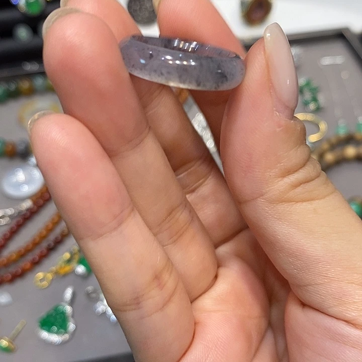翡翠未镶嵌戒指冰乌鸡戒圈