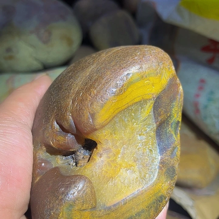 江西石江*平黄蜡石的设计