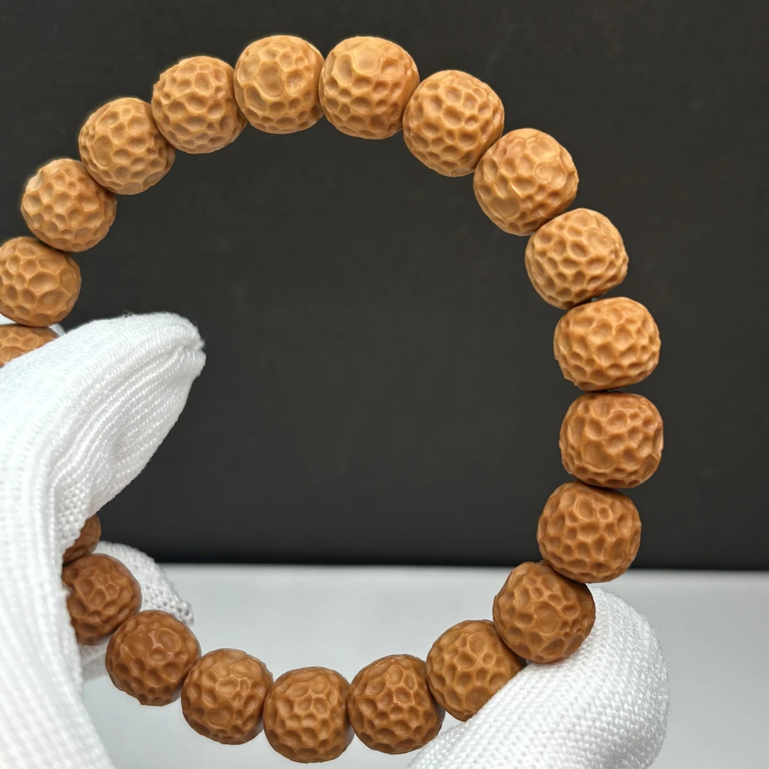 【红豆生】爱心红豆猴头雕刻手串 原皮原色10mm二等微瑕款