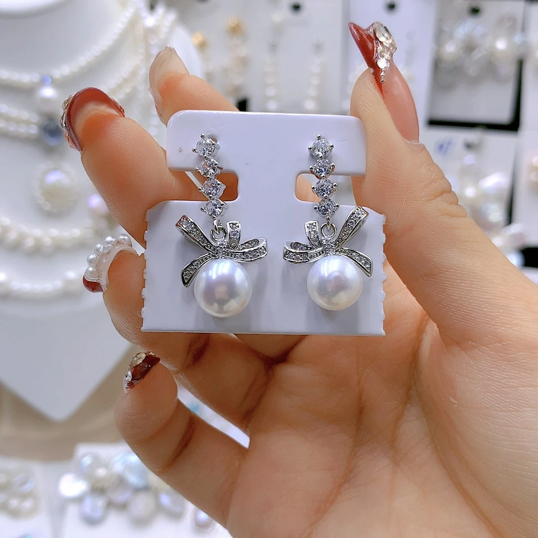 银S925镶嵌耳饰淡水珍珠