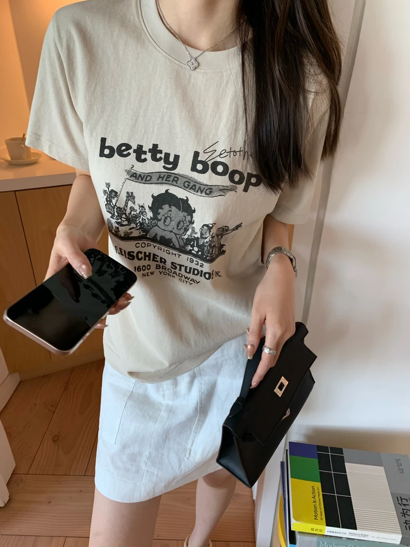 BIG WHITE REMADE“缤纷世界”圆领韩版常规款T恤小众复古D5L404