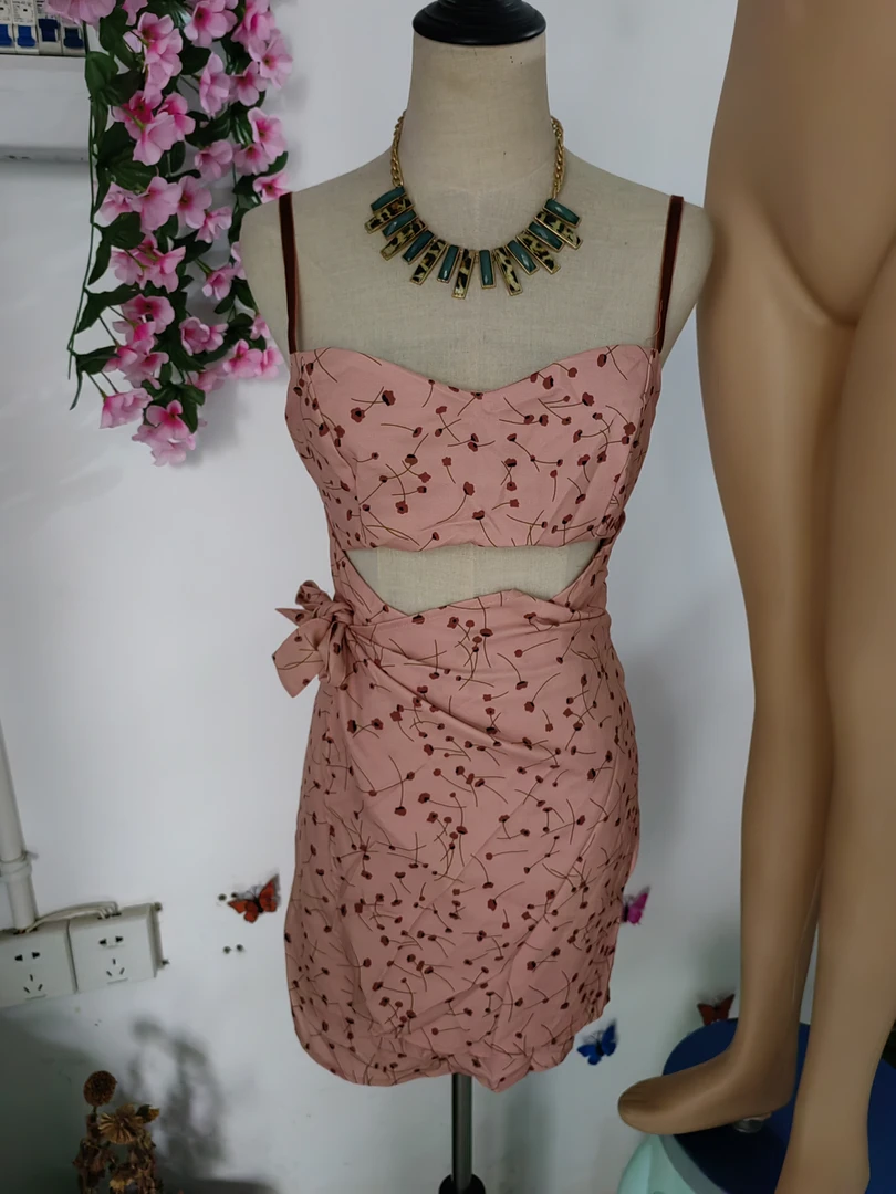 新款大码宽松休闲时尚百搭性感上衣连衣裙