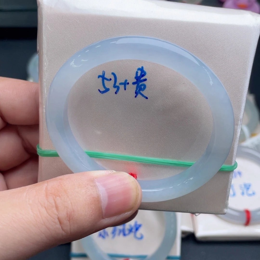 未镶嵌手镯翡翠翡翠手镯