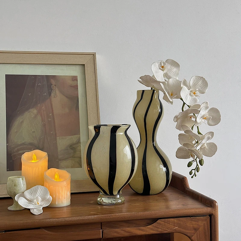 中古奶油风条纹花瓶新中式侘寂风花器凹凸艺术手工琉璃软装摆件