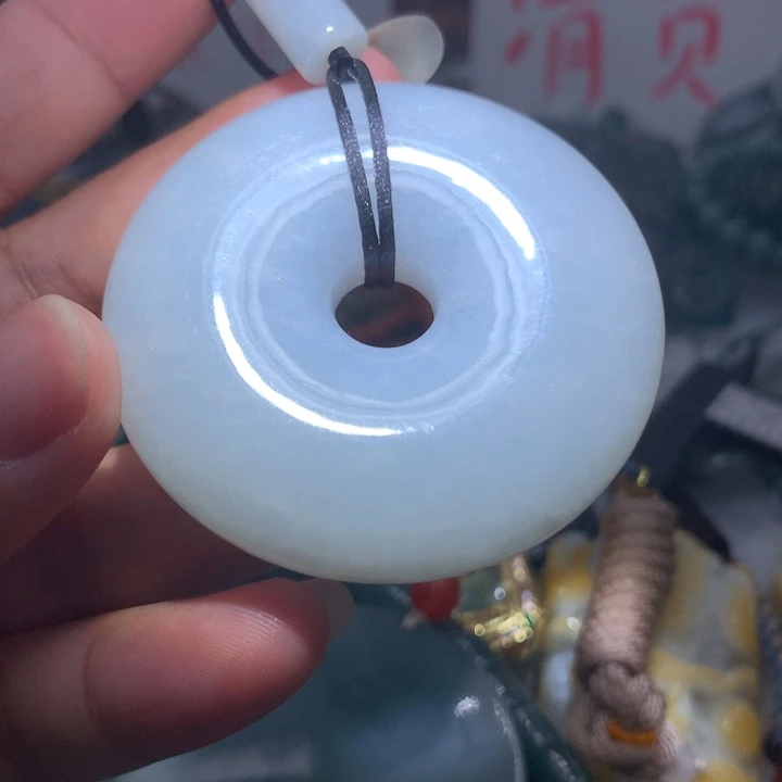 翡翠颈饰未镶嵌保真天然A货翡翠