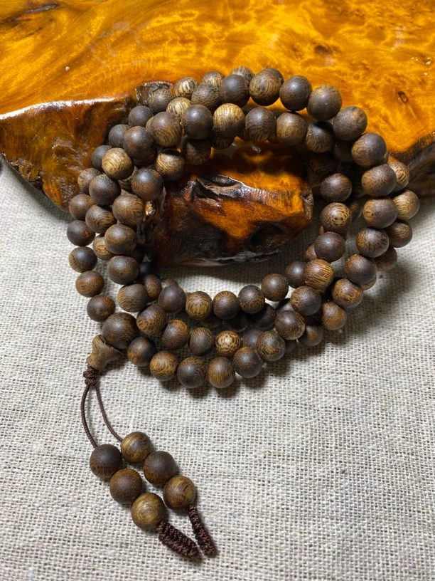 奇楠沉香卡0.73多圈手串多样性发一