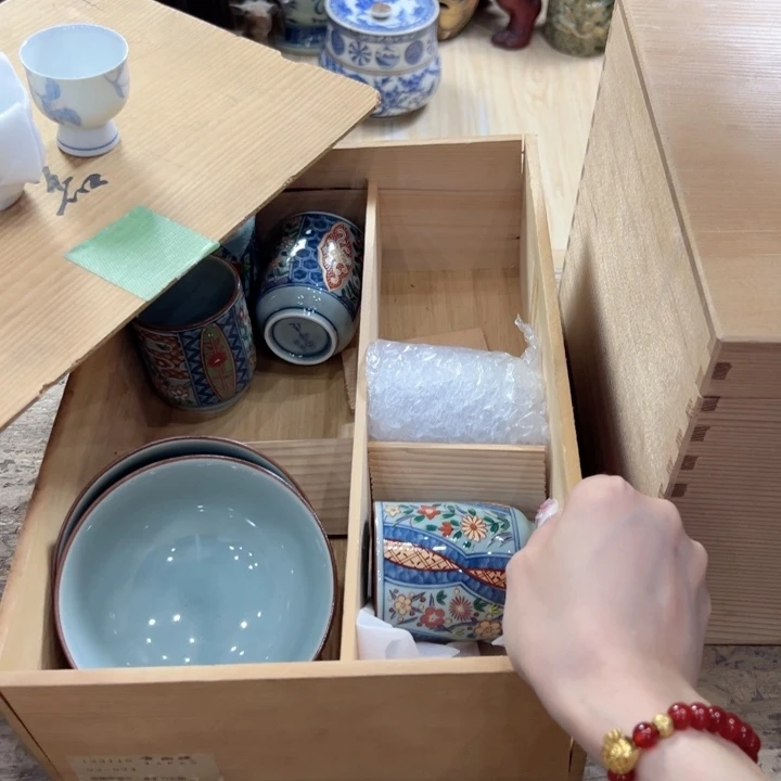 曹***哥瓷片陶瓷制品及其它制品和