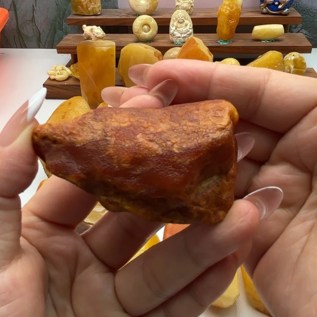 龍***F定制琥珀未镶嵌琥珀