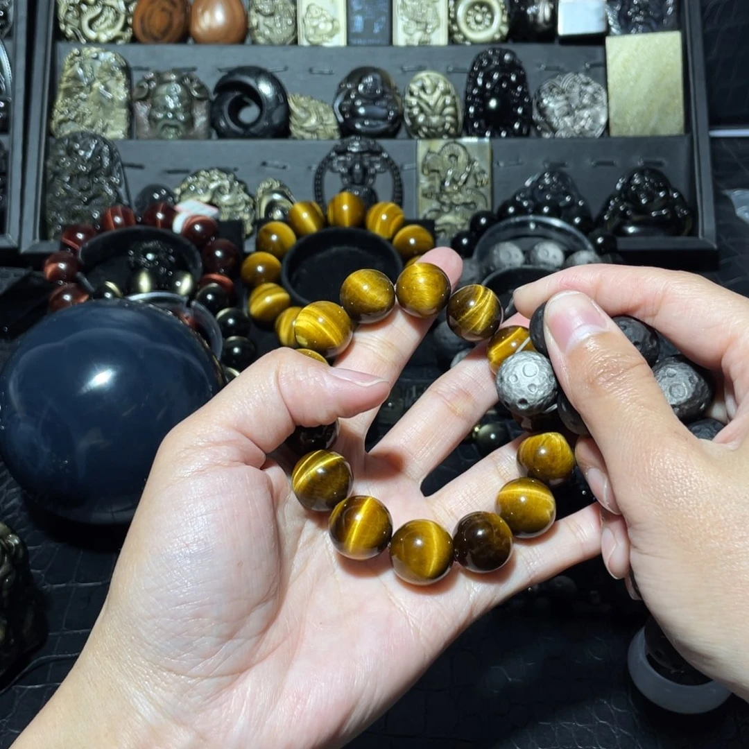 木变石（虎睛石）手链未镶嵌捱****?