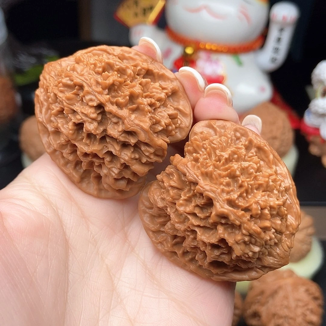 文玩核桃吊坠43.5满天星