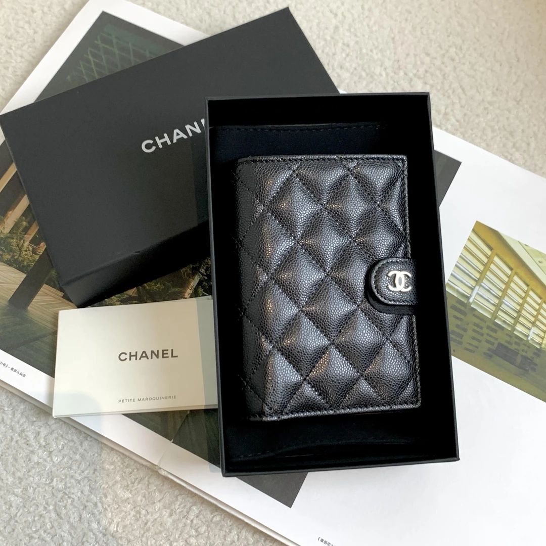 未使用 Chanel/香奈儿 壹臻/25k黑金牛护照包85000957