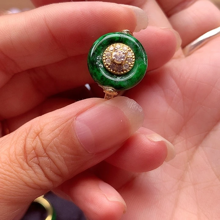 翡翠银S925镶嵌颈饰翡翠