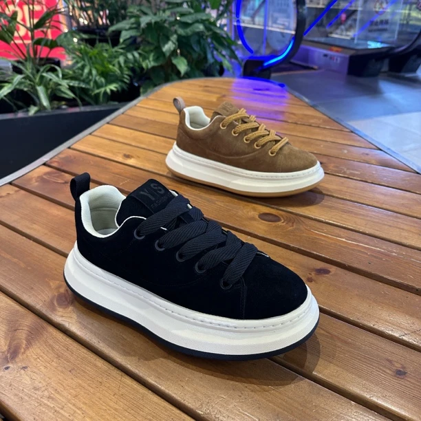 1926耐磨透气中帮减震翻毛牛皮拼接休闲鞋男增高2025