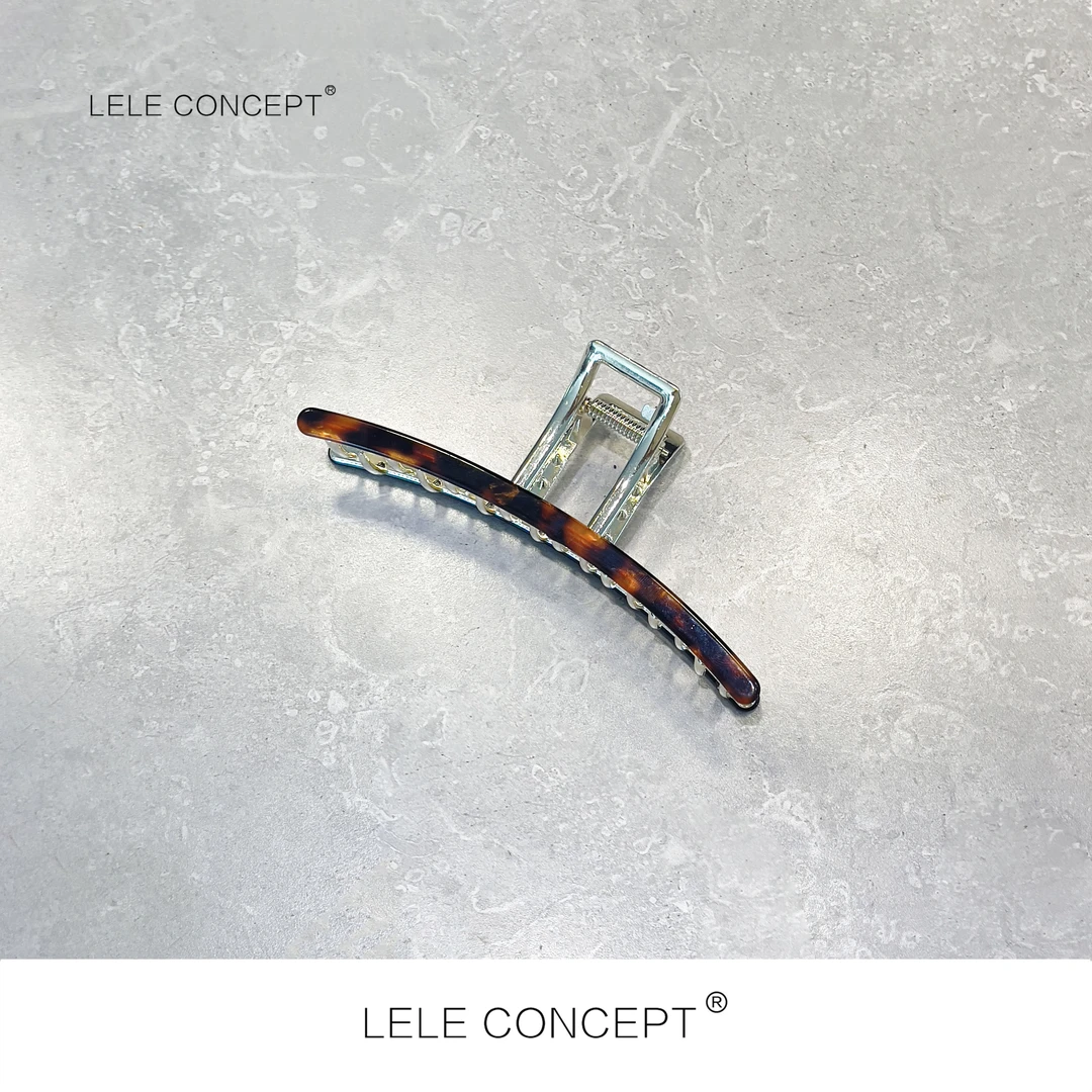 LELE CONCEPT | 【美超】新款气质设计感豹纹发抓SP0268