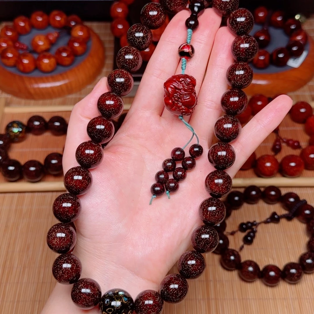 檀香紫檀（小叶紫檀）想1.5手持