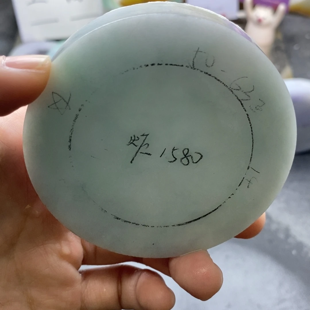 定制翡翠未镶嵌翡翠手镯