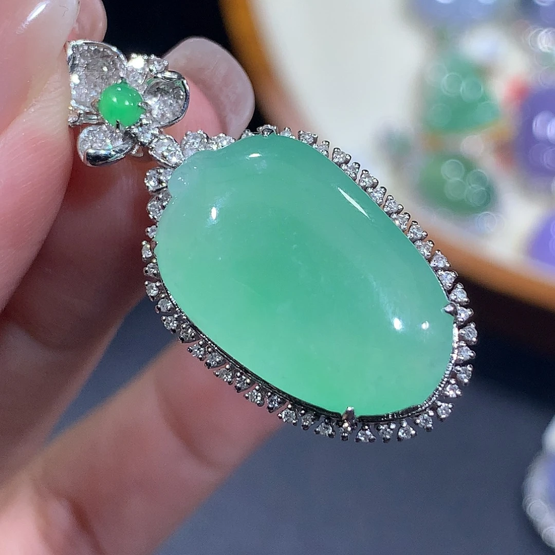 翡翠18K金镶嵌吊坠(不含链)