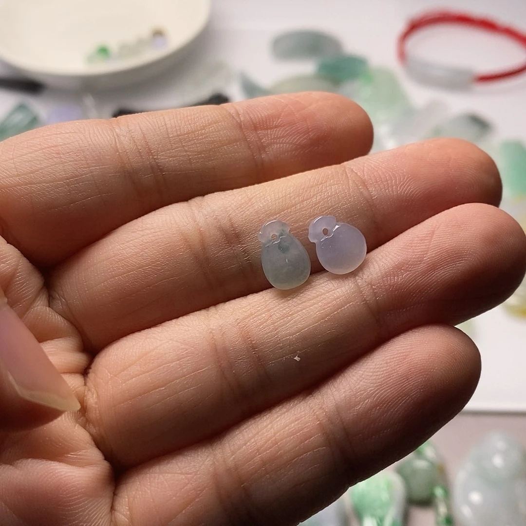 翡翠颈饰未镶嵌I****1天然翡翠