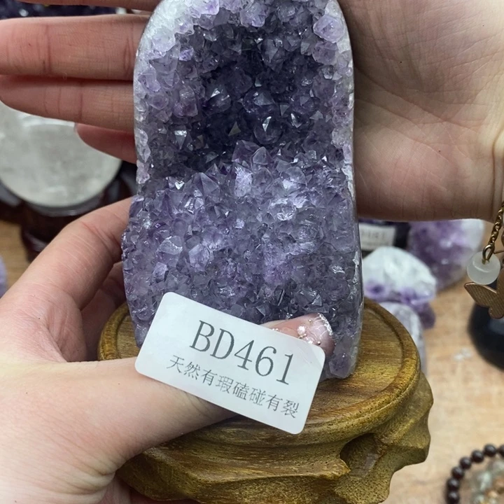 仙***飘未镶嵌水晶大型摆件（非配饰）