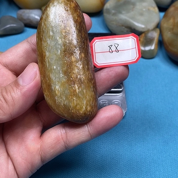 未镶嵌和田玉把件88