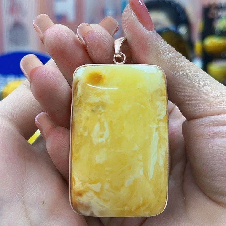 琥珀银S925镶嵌颈饰吊坠
