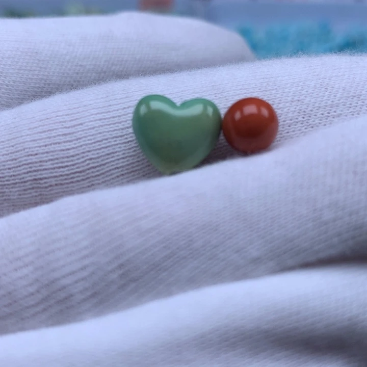 未镶嵌南红玛瑙珠宝奇石