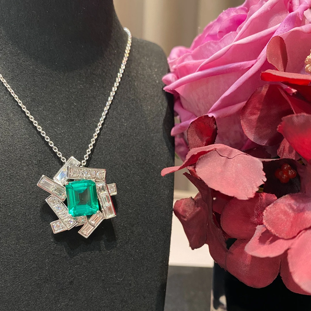 培育祖母绿铂金培育祖母绿项链【主石：4.645ct】