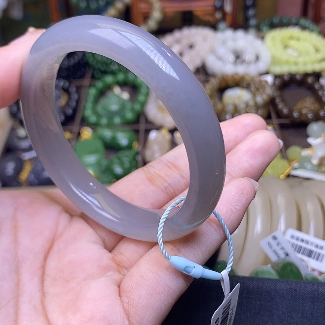 和田玉未镶嵌颈饰浓烟紫老料冰底手镯53