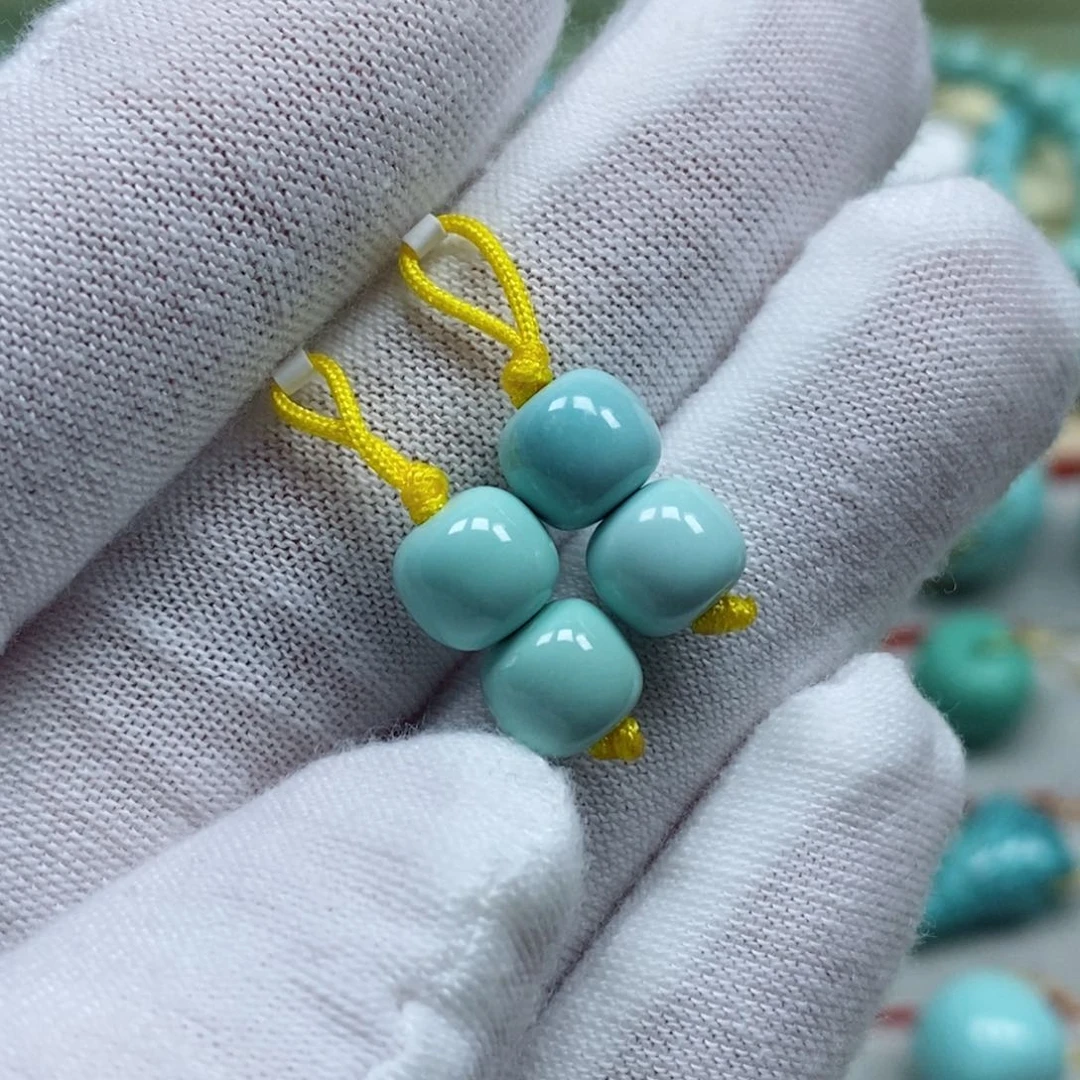 绿松石珠宝奇石未镶嵌独**袍