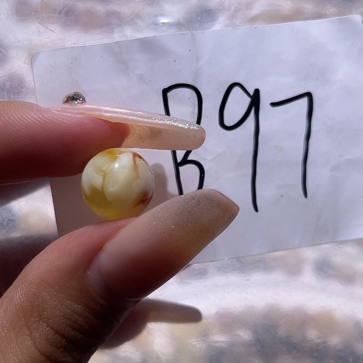 琥珀未镶嵌裸石11.3福利