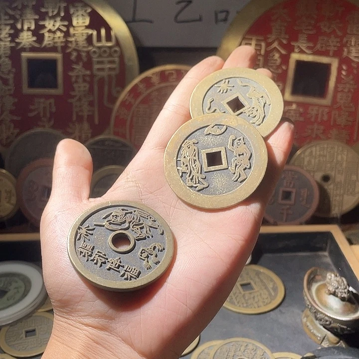 铜现代仿制工艺品