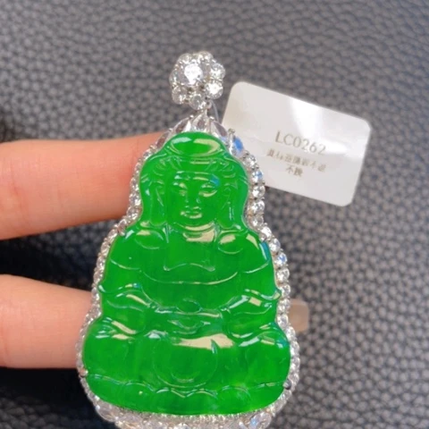 【闪购商品】颈饰银S925镶嵌翡翠