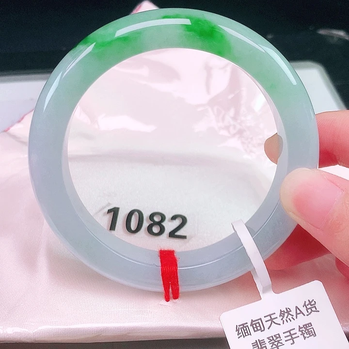 翡翠未镶嵌手镯翡翠手镯