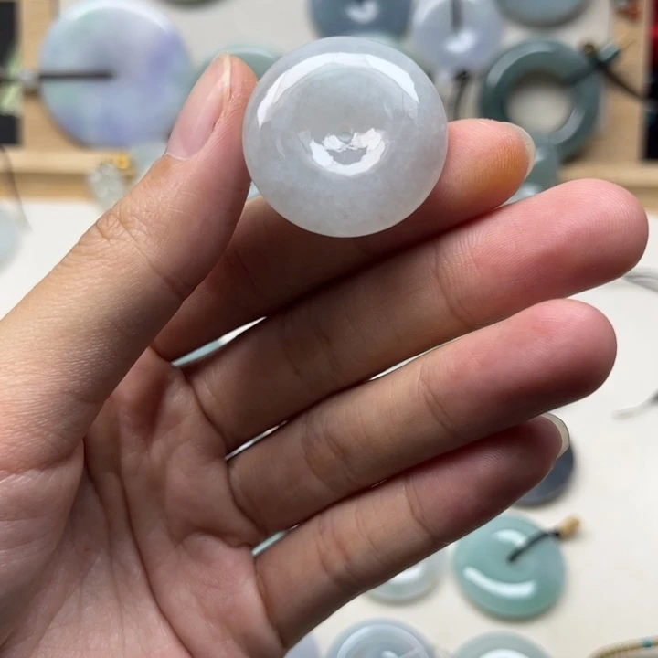 颈饰未镶嵌翡翠天然翡翠Ａ货