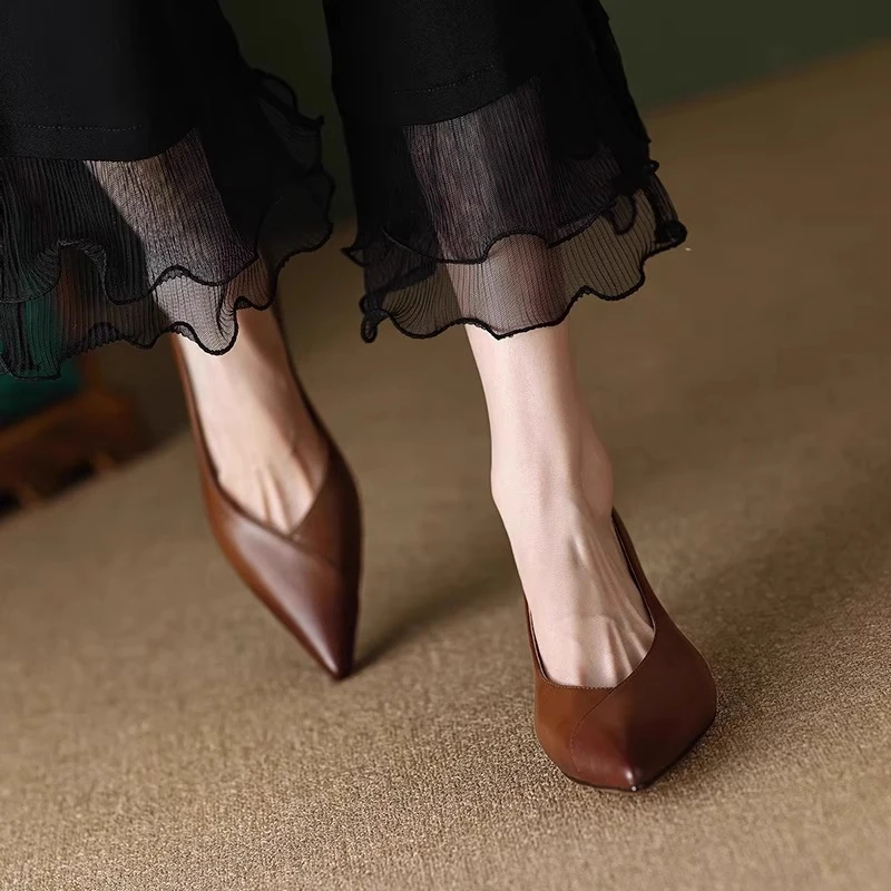 牛皮版真皮尖头浅口春夏单鞋女懒人一脚蹬通勤细跟职业黑色高跟鞋