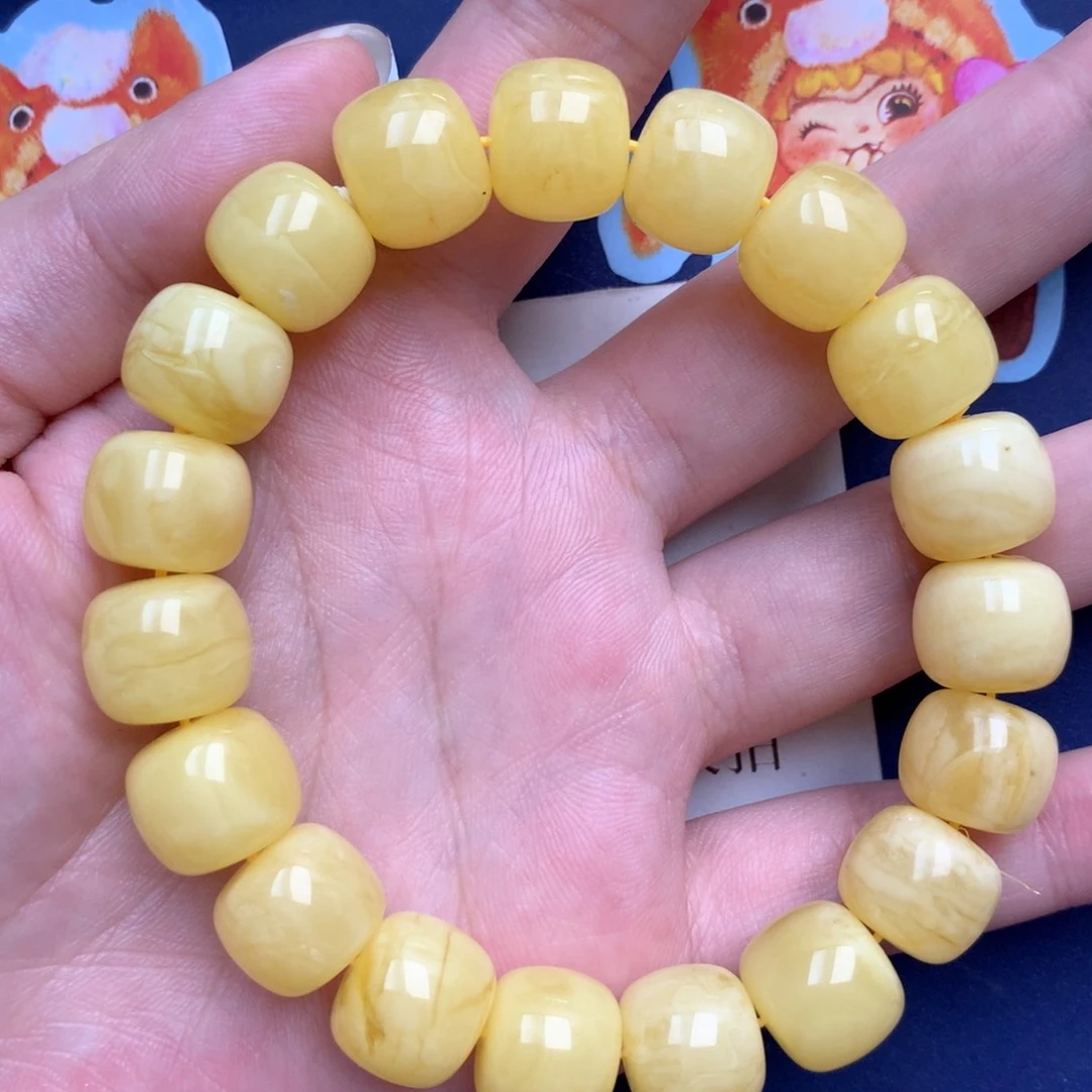 蜜蜡未镶嵌珠宝奇石260