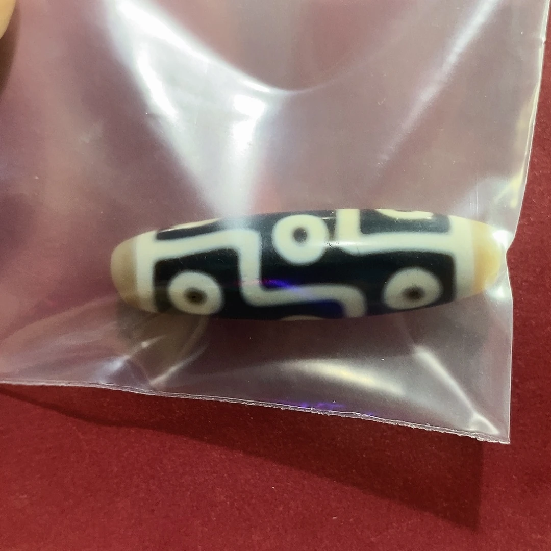 贵***爷玛瑙/玉髓（覆膜）颈饰未镶嵌行运无覆膜九眼