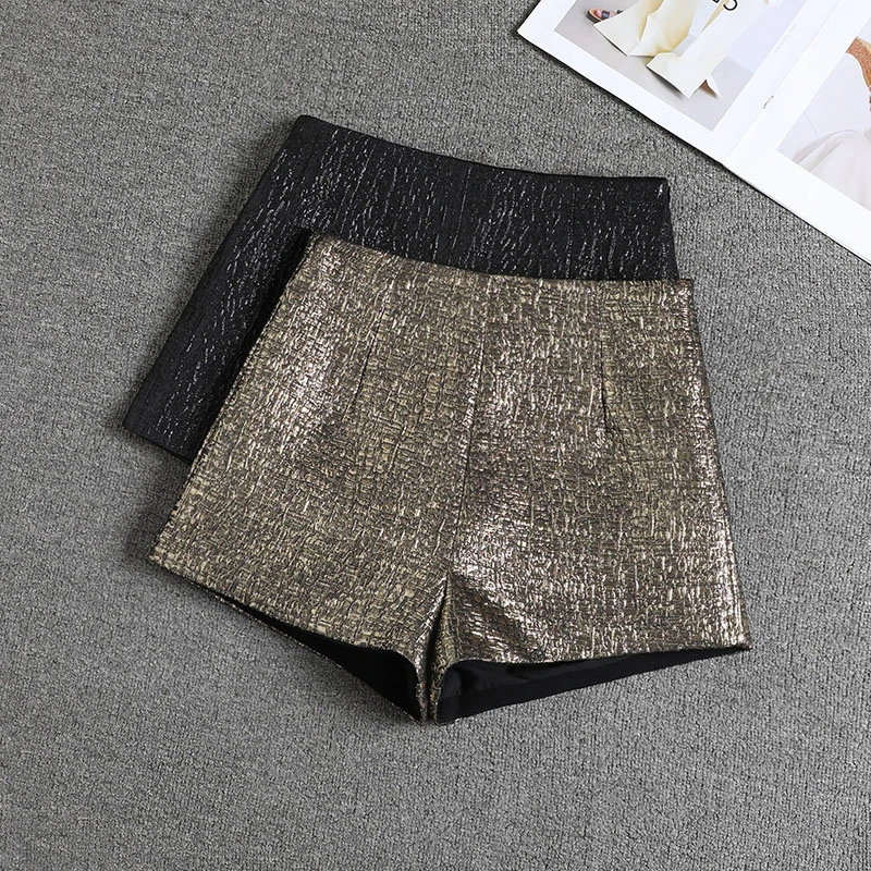 性感亮面短裤女款爆款2025新款轻奢风气质三分热裤宽松显瘦阔腿裤