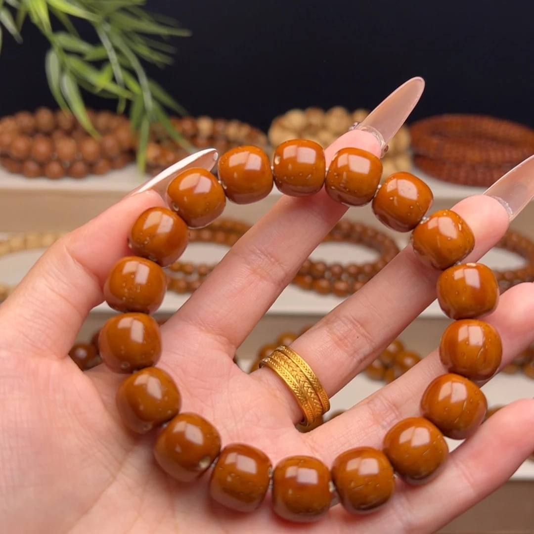 C***c手串紫金鼠13半实心老型