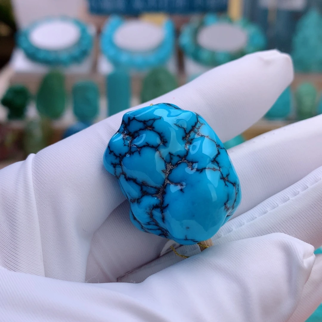 绿松石未镶嵌挂件