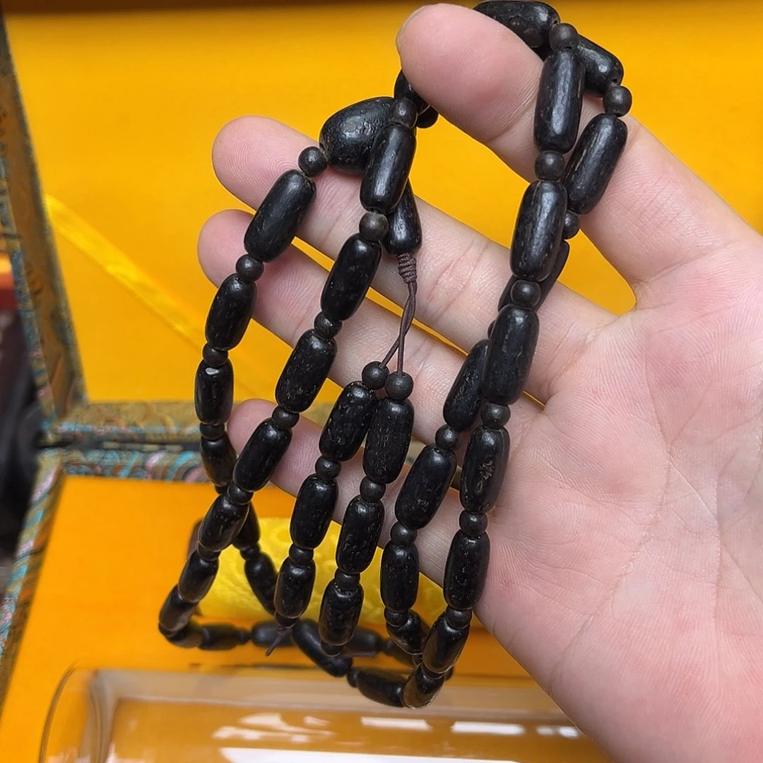 大叶紫檀（黑酸枝木类）