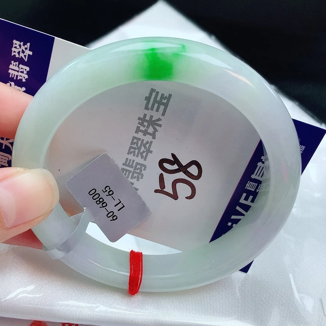 翡翠手镯未镶嵌缅甸天然A货翡翠手镯