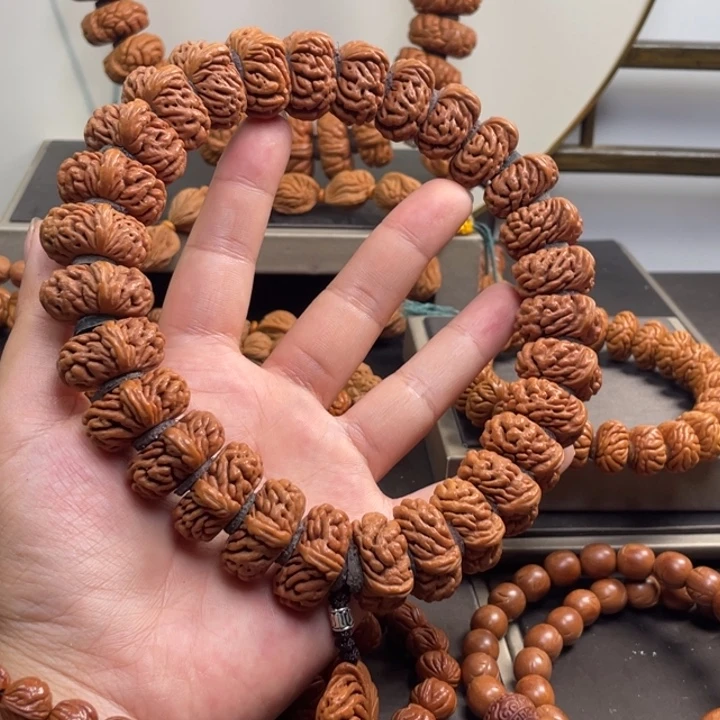 桃核吊坠龙纹桃核矮刺