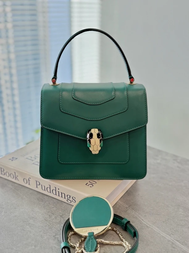 99新 BVLGARI/宝格丽 经典小号祖母绿风琴手提单肩包