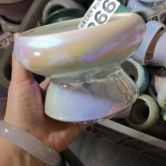 景德镇手工高温陶瓷：内10口高10微瑕